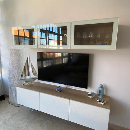 Grande Y Luminoso Apartment *
